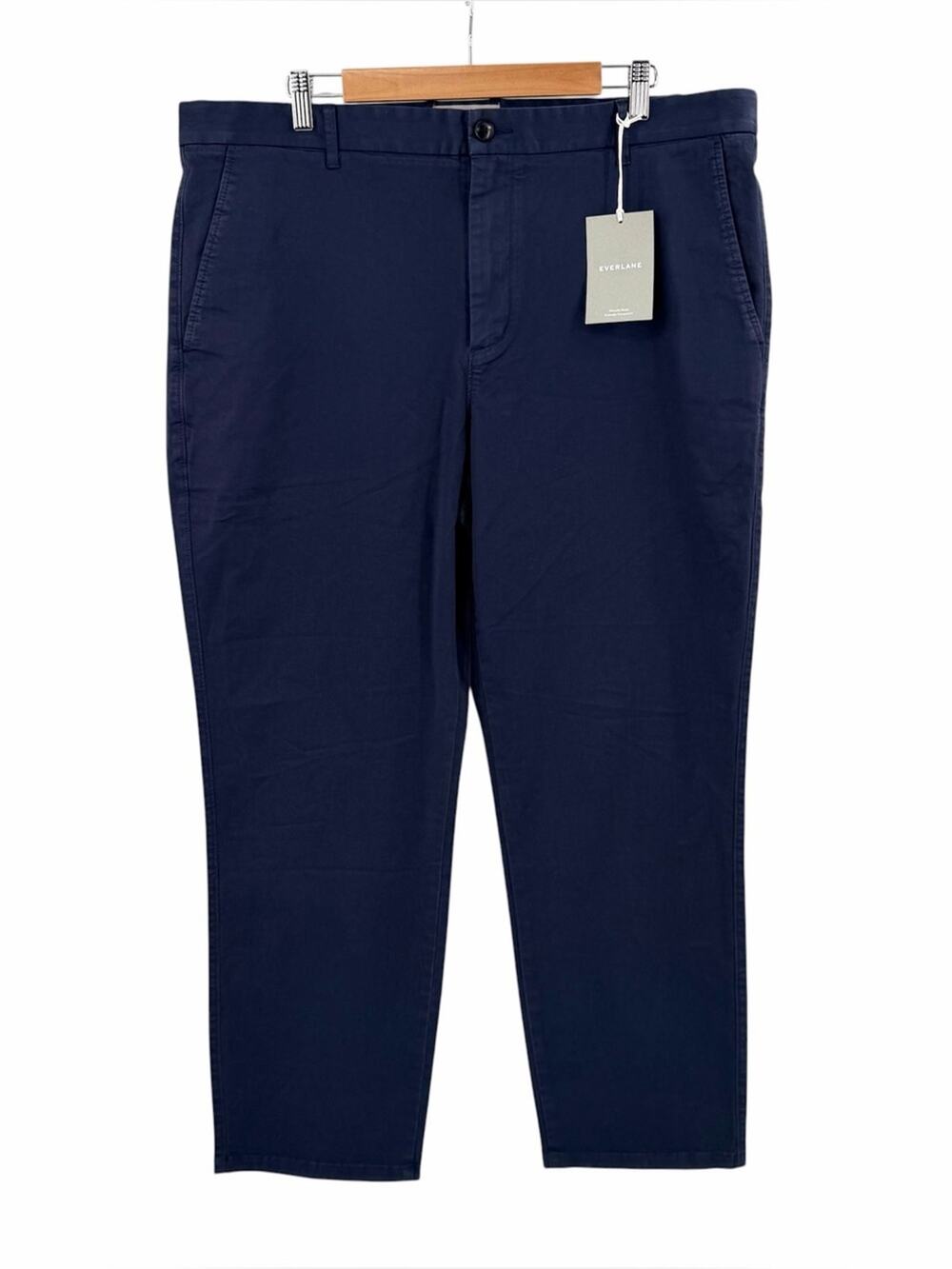 Everlane Straight Fit Chino Pant in navy Size 40x30